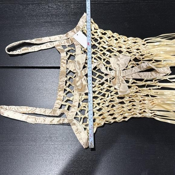 Urban Outfitters Festival Ribbon Bow Fringe Top in Cream - Picture 7 of 8